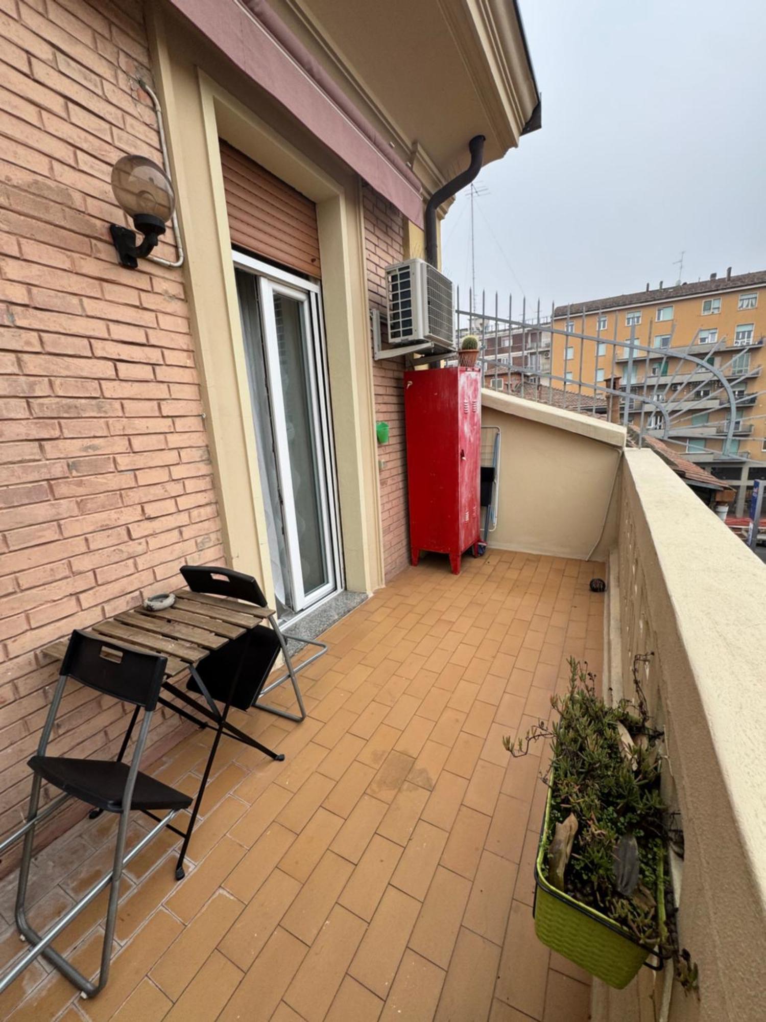 Central And Cosy Apartament 博洛尼亚 外观 照片