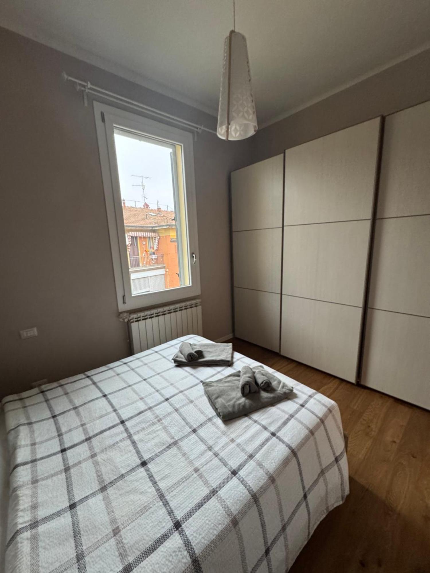 Central And Cosy Apartament 博洛尼亚 外观 照片